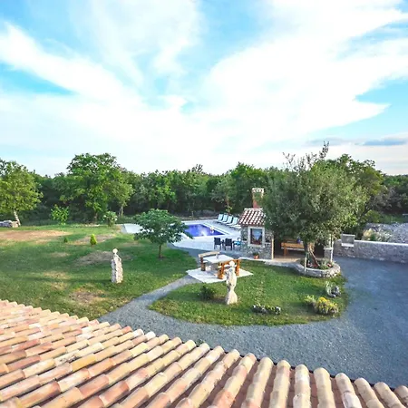 Holiday Eda Holiday home *