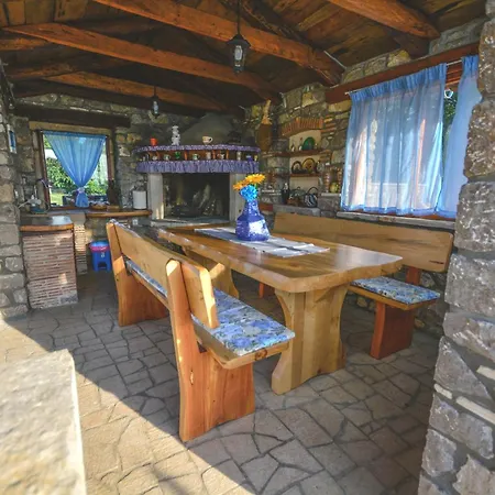Holiday Eda Vakantiehuis Buzet
